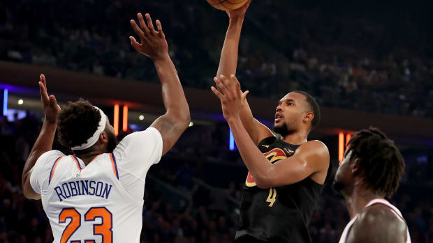 Mitchell Robinson Apr 21 2023